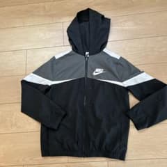 NIKE フード付きジャケット M 黒・グレーのサムネイル