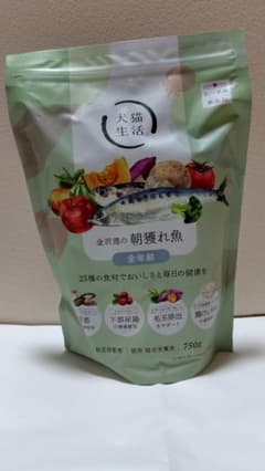犬猫生活 金沢港の朝獲れ魚 キャットフード 750g　1袋のサムネイル