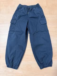 GU カーゴパンツ 黒 140cmのサムネイル