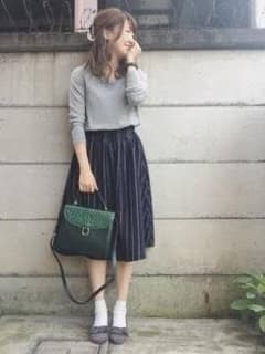 オフィスにも！ウエストゴム   ストライプスカートのサムネイル
