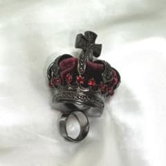 BLACK PEACE NOW ブラックピースナウ クラウンリング 王冠 赤黒 - メルカリ