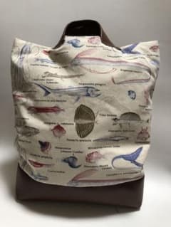 ≪ハンドメイド≫ 深海魚柄の2wayクラッチバッグのサムネイル