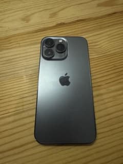 Apple iPhone 13 Pro グラファイトのサムネイル