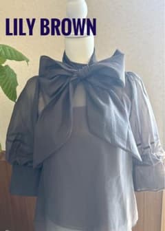LILY BROWN ボウタイブラウス ブラックのサムネイル