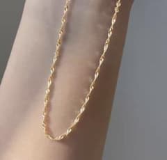 【新品未使用】ラスト1点✨ツイストゴールドチェーンネックレス✨のサムネイル