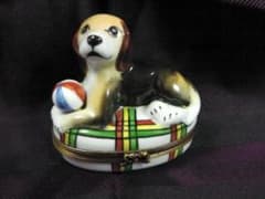k*i様 リモージュボックス ビーグル犬 フランス製 ジュエリーボックス 陶器 k*i様 リモージュボックス ビーグル犬 フランス製 ジュエリーボックス