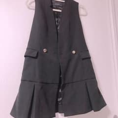 ZARA ベストのサムネイル
