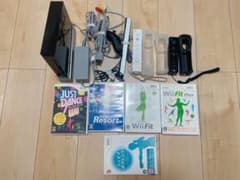 【すぐ遊べるフルセット】Wii本体＋リモコン2個＋運動系ソフト5本セットのサムネイル