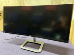 LG 34UC87M-B 34インチウルトラワイドモニターのサムネイル