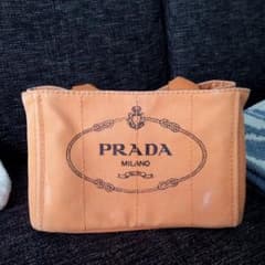 PRADA　キャンバストートのサムネイル