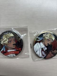 ツイステ カリムアルアジーム 缶バッジ まとめ売りのサムネイル