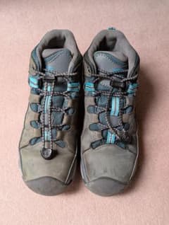 KEEN トレッキングシューズ アウトドア　21cmのサムネイル