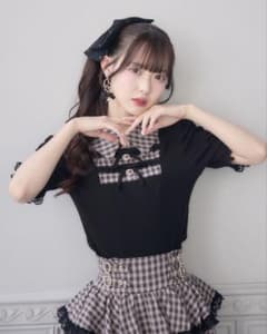 ROJITA ダブルリボン配色レイヤードトップス ビジューティアードスカート ROJITA ダブルリボン配色レイヤード トップス - メルカリ