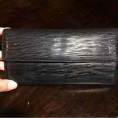 ルイヴィトン エピ 長財布 正規品のサムネイル