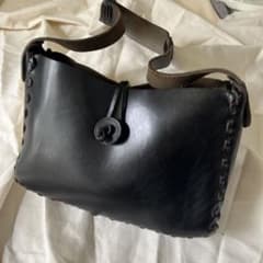 CREDRAN ステッチワーク レザーショルダーバッグ レア品 黒 - メルカリ