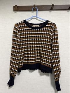ニット クルーネックニット RETRO GIRLのサムネイル