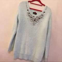 DaTuRa ビジューニットワンピースのサムネイル