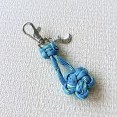 【136】ラッキーカラー　キーホルダー　青　ブルー　ラッキーアイテム　マリンのサムネイル