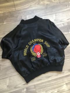 フランス製刺繍入りナイロンジャケット ボクシング ノーカラー 