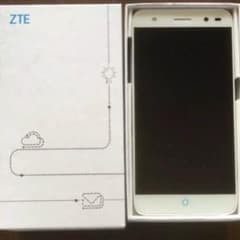 (ウイング様専用)ZTE BLADE V7 LITE シルバー SIMフリ-のサムネイル