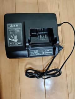 ○パナソニック電動自転車バッテリー充電器 NKJ069Z1 - メルカリ