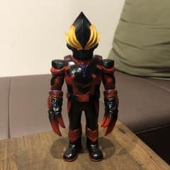【本日のみ】ソフビ　ojostudiotoys ベリアル風のサムネイル