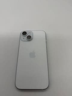 【美品】iPhone15 128GB ホワイトのサムネイル