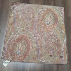 美品　ETOR エトロ　ペイズリー柄　ボディタオル　オレンジ ETRO（タオル/バス用品）のフリマアイテム一覧