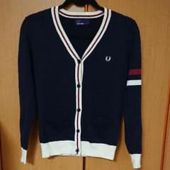 【専用】FRED PERRY フレッドペリー カーディガン Sサイズのサムネイル