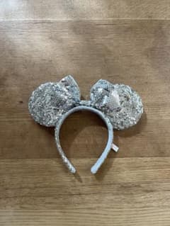 ディズニー カチューシャ シルバー スパンコールのサムネイル