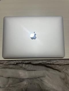Apple MacBook Pro 13インチ　8GB 265GB シルバーのサムネイル