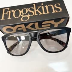 横浜即OAKLEYオークリーfrogskins（A）フロッグスキン9245 E3 横浜即OAKLEYオークリーfrogskins（A）フロッグスキン9245 E3 - メルカリ