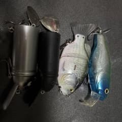 バスルアーのサムネイル