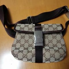 GUCCIウエストバッグのサムネイル