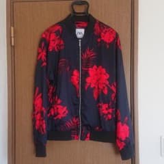 ZARA花柄ジャケットのサムネイル