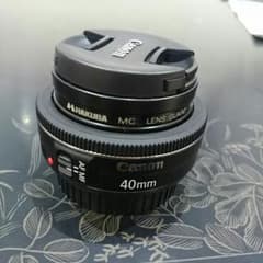 Canon  EF40  f/2.8STMのサムネイル