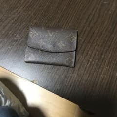 財布のサムネイル