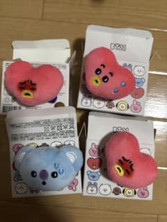 BT21 랜덤 브로치 TATA KOYA