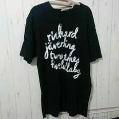 ユニクロ 黒Tシャツのサムネイル