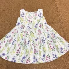 Petit main 花柄ワンピースのサムネイル