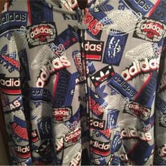 adidas originals パーカーのサムネイル
