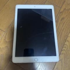 Apple i本体 iPad Air 2 128GB ゴールド 画面割れ