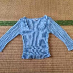 tehenのトップス？のサムネイル