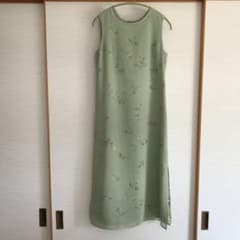 ロングワンピースのサムネイル