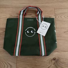 ANYA HINDMARCH THE UNIVERSAL BAGのサムネイル