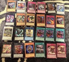 遊戯王カード レア シークレットなどコレクション 30枚以上まとめ売り 遊戯王 カード 大量まとめ売り 24枚セット 全部シークレットレア