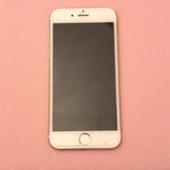 iPhone 6 Gold 64 GB Softbank キズありお安く！のサムネイル