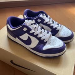Nike Dunk Low パープル/ホワイト スニーカーのサムネイル