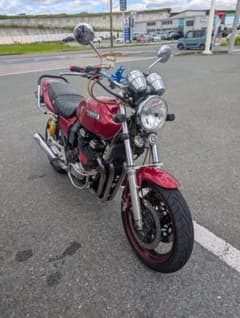 YAMAHA XJR400 初期型のサムネイル