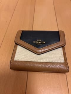 COACH 二つ折り財布 レザー 黒/ベージュ/茶色のサムネイル